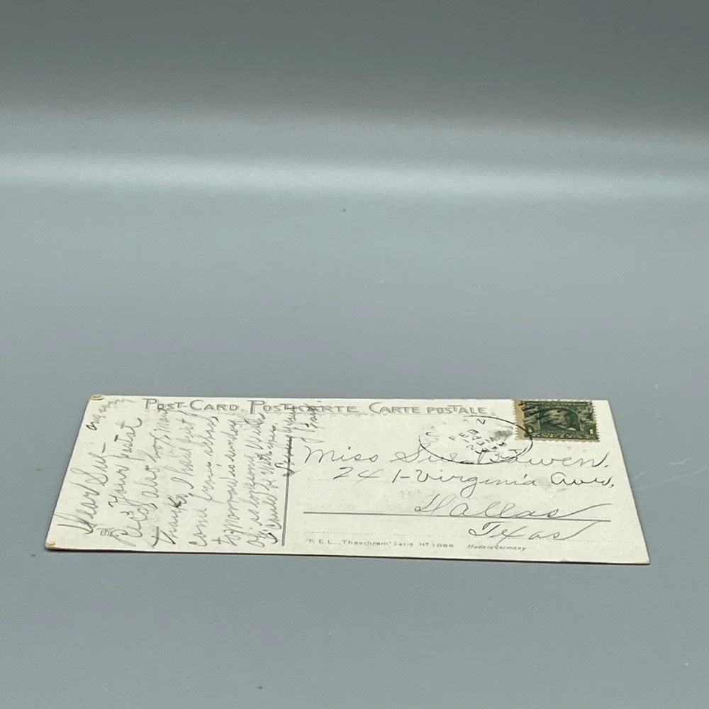 Vintage 1908 Valentine Postcard Romantic Couple Kissing Conroe‎ Texas Postmark